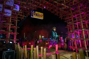 BIB: 110, 003
                            <button type="button" onclick="openModal(19201800)" class="btn btn-primary btn-sm float-right btn-popup" data-toggle="modal" data-target=".modal-high-quality">
                        <i class="fas fa-shopping-cart"></i> Add to Cart
                    </button>
                                            <button type="button" onclick="isThisMe(19201800, true)" class="btn btn-success btn-sm float-right btn-popup btn-isme hidden" data-toggle="tooltip" data-placement="bottom" title="นี่คือรูปของคุณใช่ไหม คลิกที่นี่เพื่อเอาเข้าอัลบั้ม">
                        <i class="fas fa-plus"></i> Add to album
                    </button>
                    <button type="button" onclick="isThisMe(19201800, false)" class="btn btn-warning btn-sm float-right btn-popup btn-isnotme hidden">
                        <i class="fas fa-ban"></i> Remove from album
                    </button>